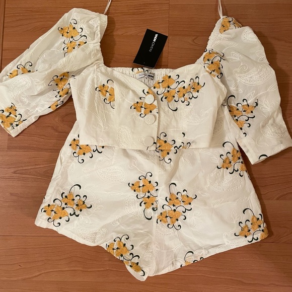 NWT Floral two piece set - Picture 2 of 8